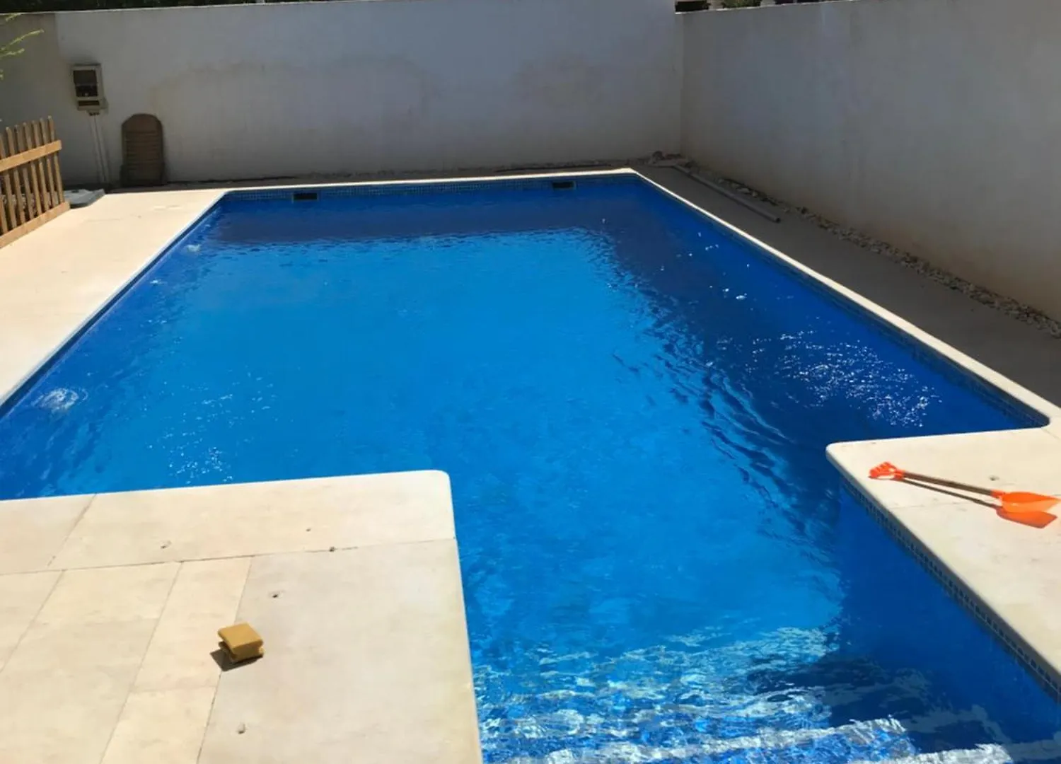 Chalet Individual Con Piscina, Urbanization Puerto Rey Los Amarguillos